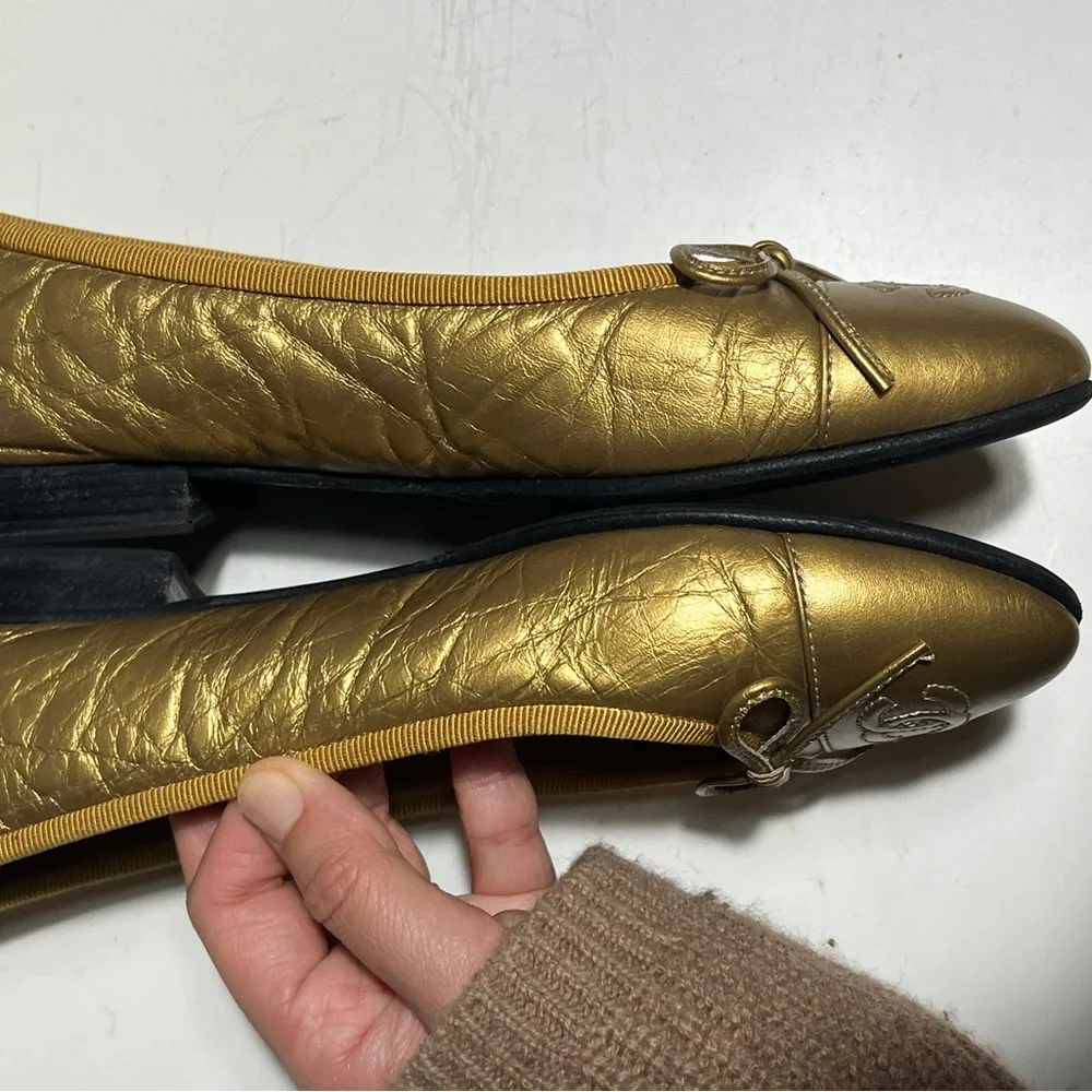 CHANEL Metallic Gold Flats with Bow